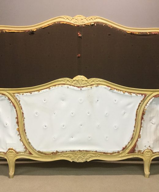 Original painted corbeille bed
