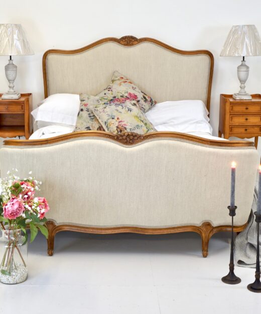 FFB2B8D0-C247-493A-B8B3-525DDADDE5FD